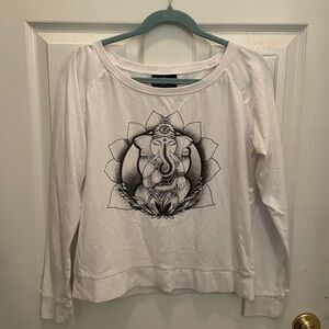 Elegant White Graphic Long Sleeve Top